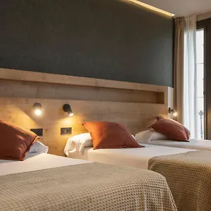 3* Pensión Fontanella By Bcn Urban