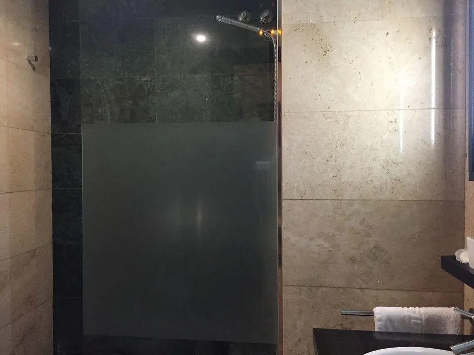 Aparthotel Numa Barcelona Brio 4*,